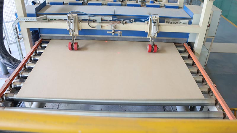 片狀實木結構板廠家,osb廠家,lsb廠家,板材廠家,osb板廠家,lsb板廠家,osb,lsb